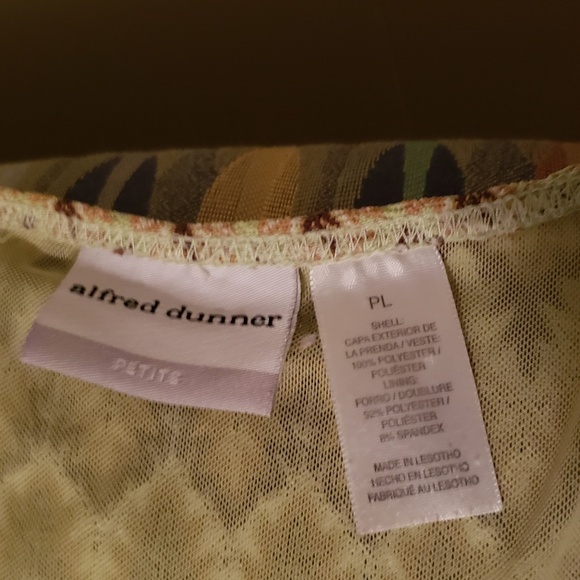 Blouse - Picture 2 of 2